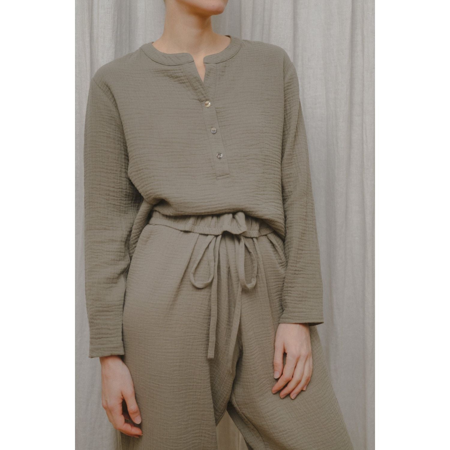 Sömn Premium Organic Cotton Gauze Sleepwear | Loungewear Pants Sömn Home #color_olive